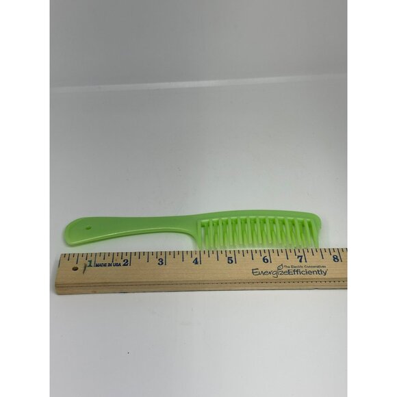 Wide Tooth Green Detangling Comb – 7.5" Plastic Hair Comb with Handle - Picture 7 of 7